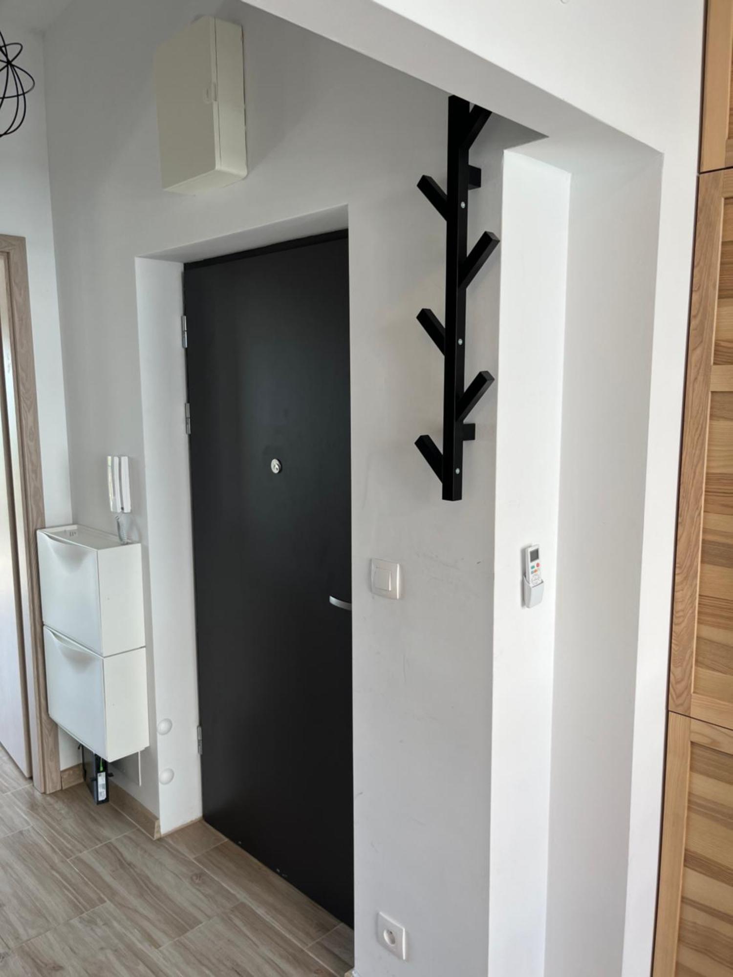 Feelhome Apartment With Kitchen 크라쿠프 외부 사진